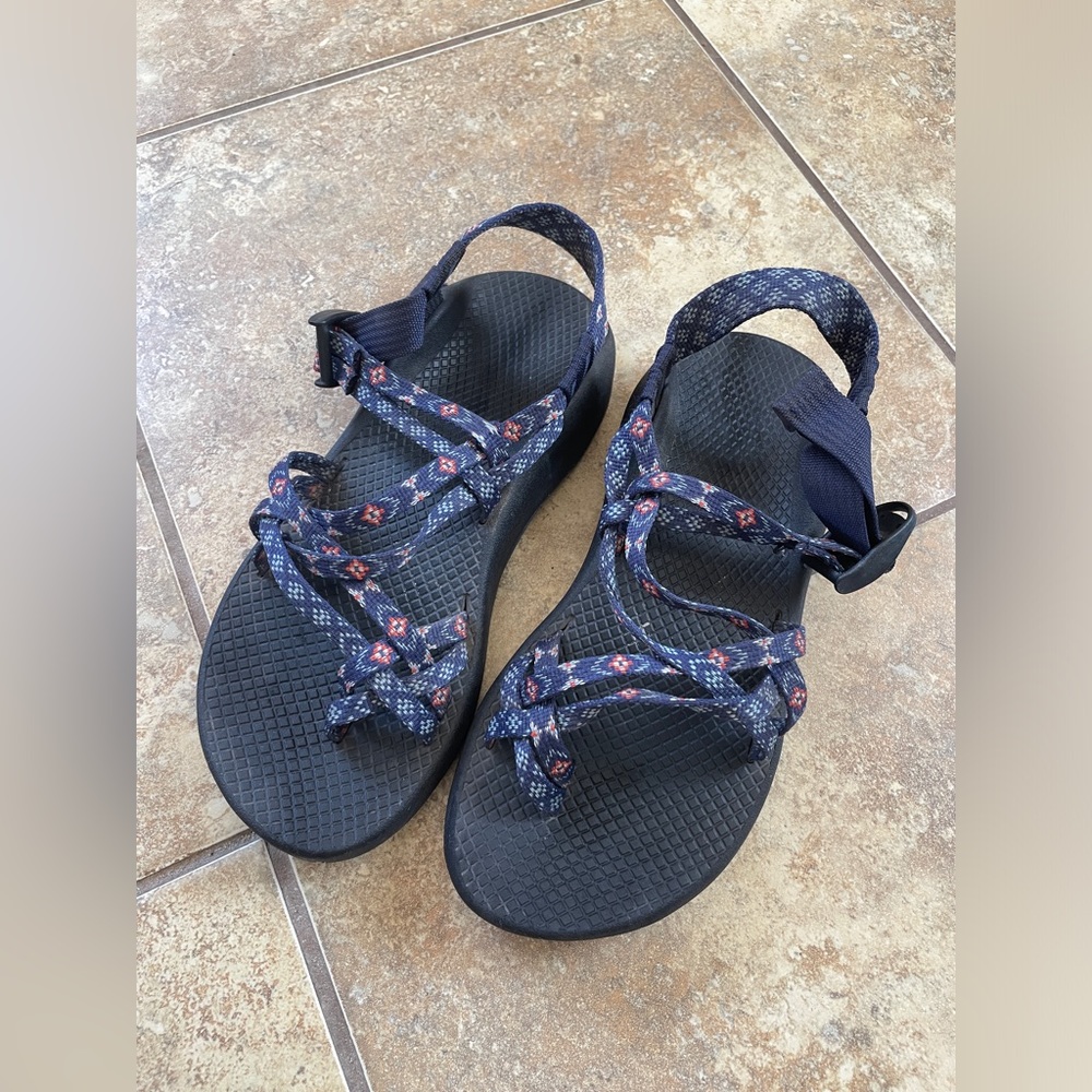 Chaco ZX/2 size women’s 7 sandals